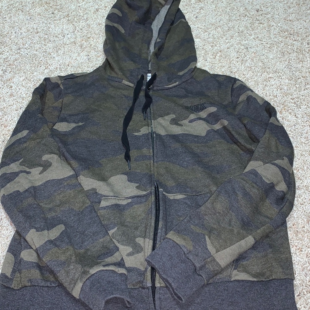 Victoria’s Secret (PINK) CAMO jacket
